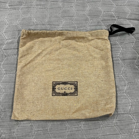 Gucci Double G Brass Buckle Reversible Leather Belt - Picture 9 of 9